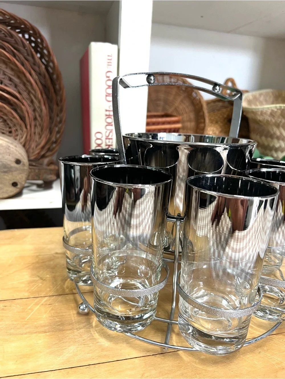 Vintage barware ice bucket glass highball tumblers caddy silver mid century